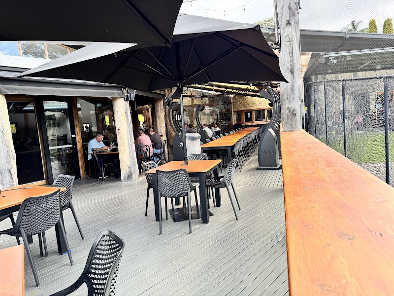 Plenty Views Bar Restaurant