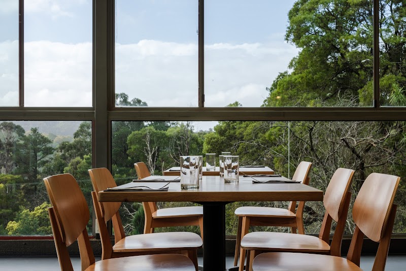 Paradise Valley Hotel