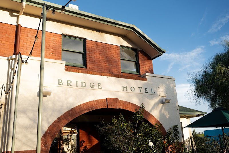 Bridge Hotel Werribee