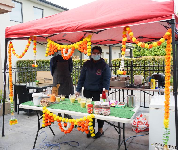 Let’s Eat @ MANU’S Dessert truck- Cranbourne