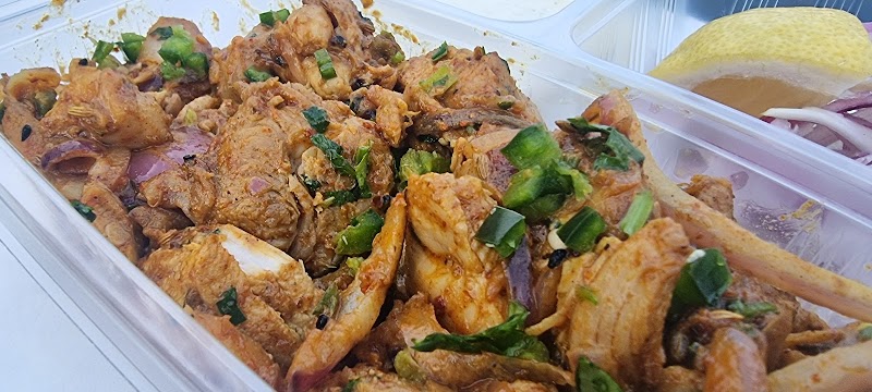 2 massi de munde cranbourne west