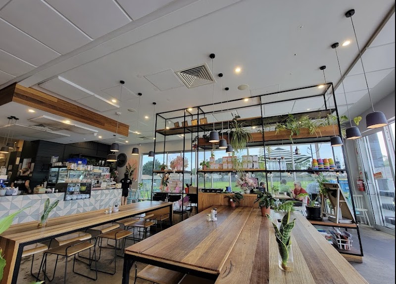 Frankie's Coffee and Eats