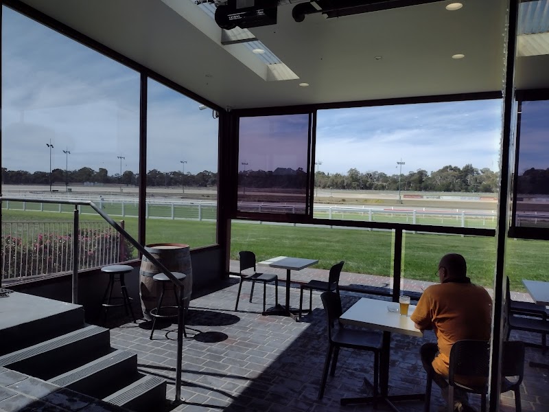 Kilmore Trackside
