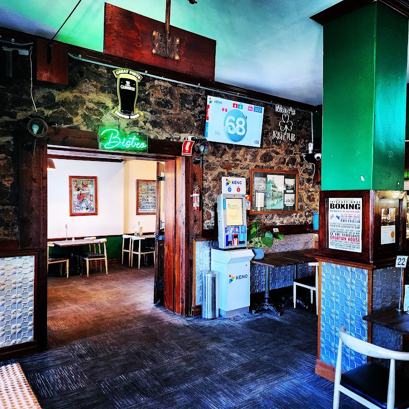 MacNamara's Irish Pub