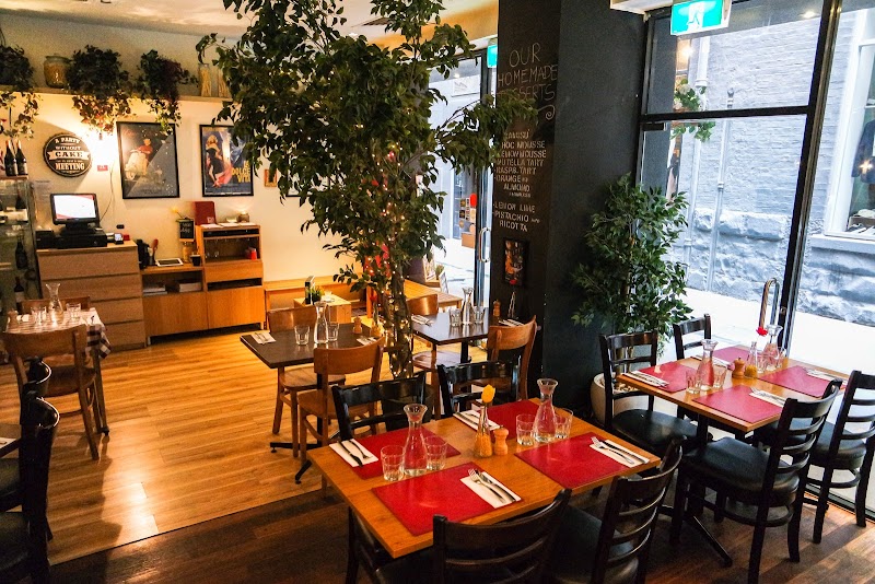 Maccaroni Trattoria Italiana