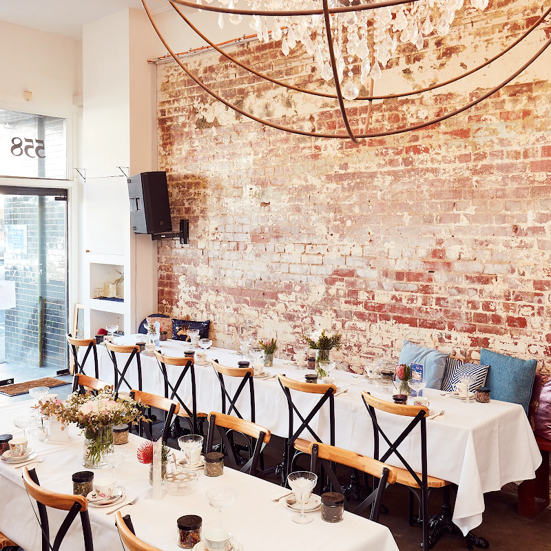 Mary Eats Cake - Brunswick