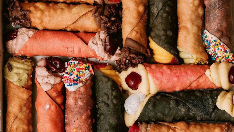 EAT CANNOLI